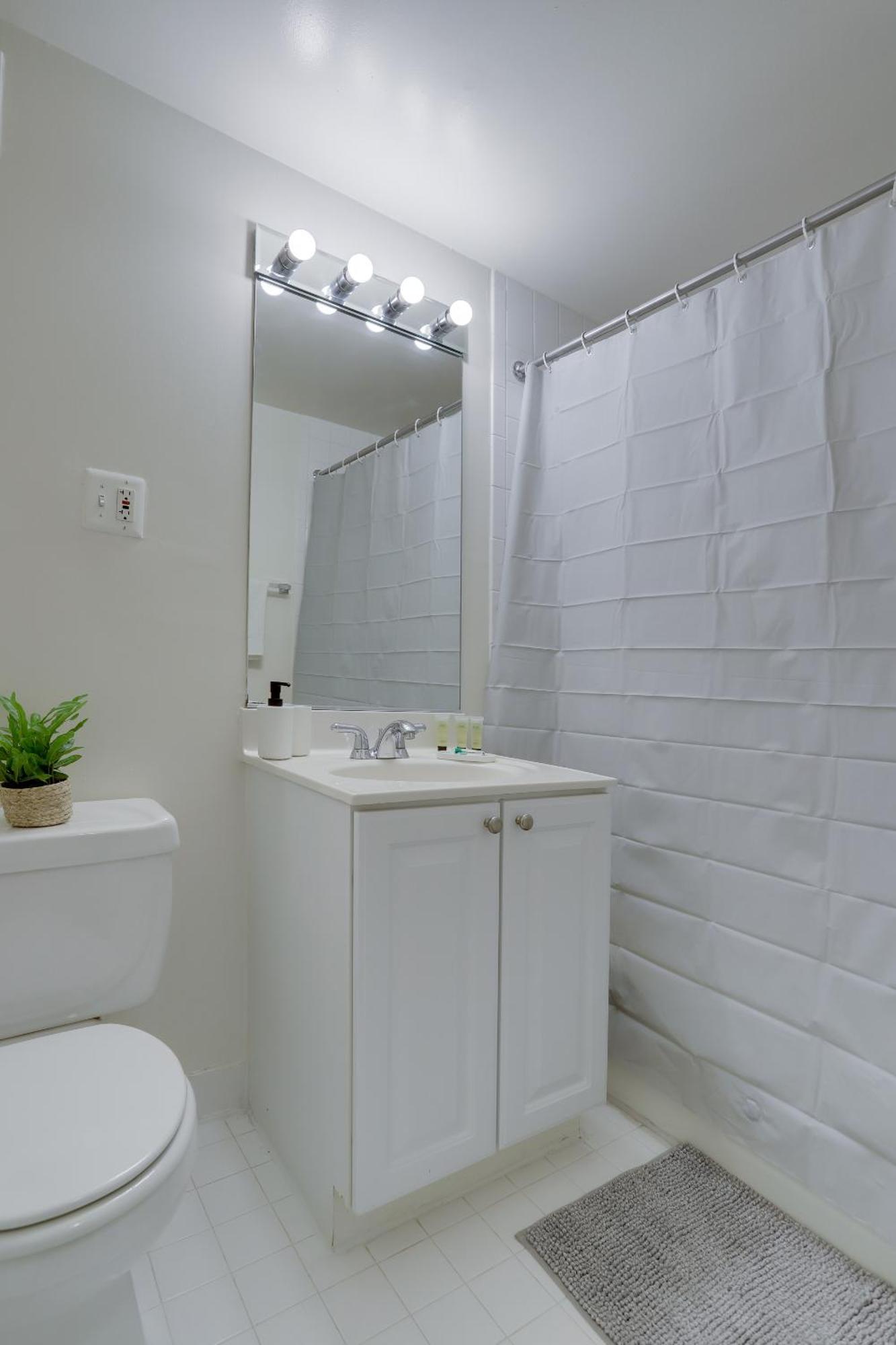 Sensational Condominium @Crystal City Arlington Esterno foto