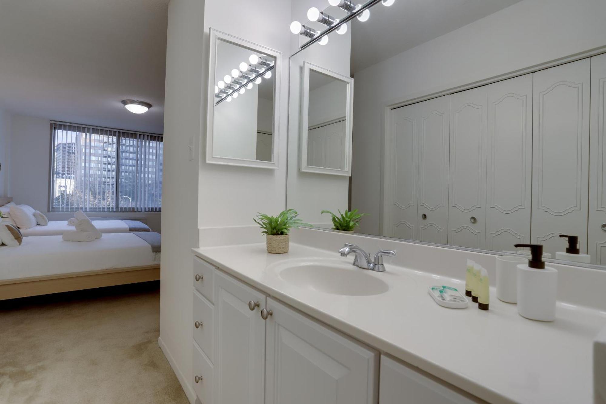 Sensational Condominium @Crystal City Arlington Esterno foto